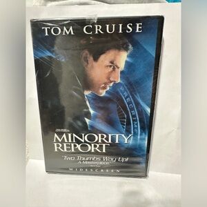 Experience the Thrilling World of Minority Report on DVD - Tom Cruise